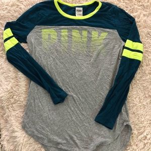 VS Shirt!!! /barely use long sleeve shirt